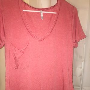 Women’s coral Z Supply Pocket Tee